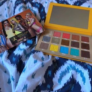 Jeffree Star Thristy Palette